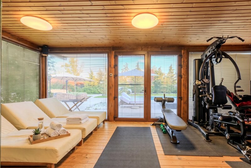 Snagov Sat, Conac Wellness, economisesti 1 mil. € fara taxa de lac.