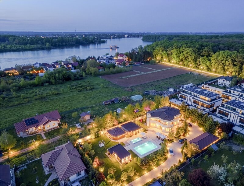 Snagov Sat, Conac Wellness, economisesti 1 mil. € fara taxa de lac.