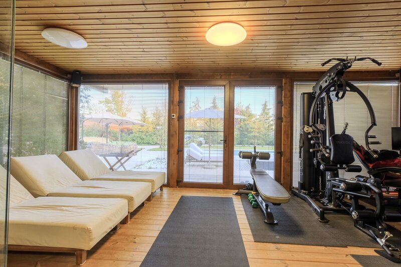 Snagov Sat, Conac Wellness, economisesti 1 mil. € fara taxa de lac.